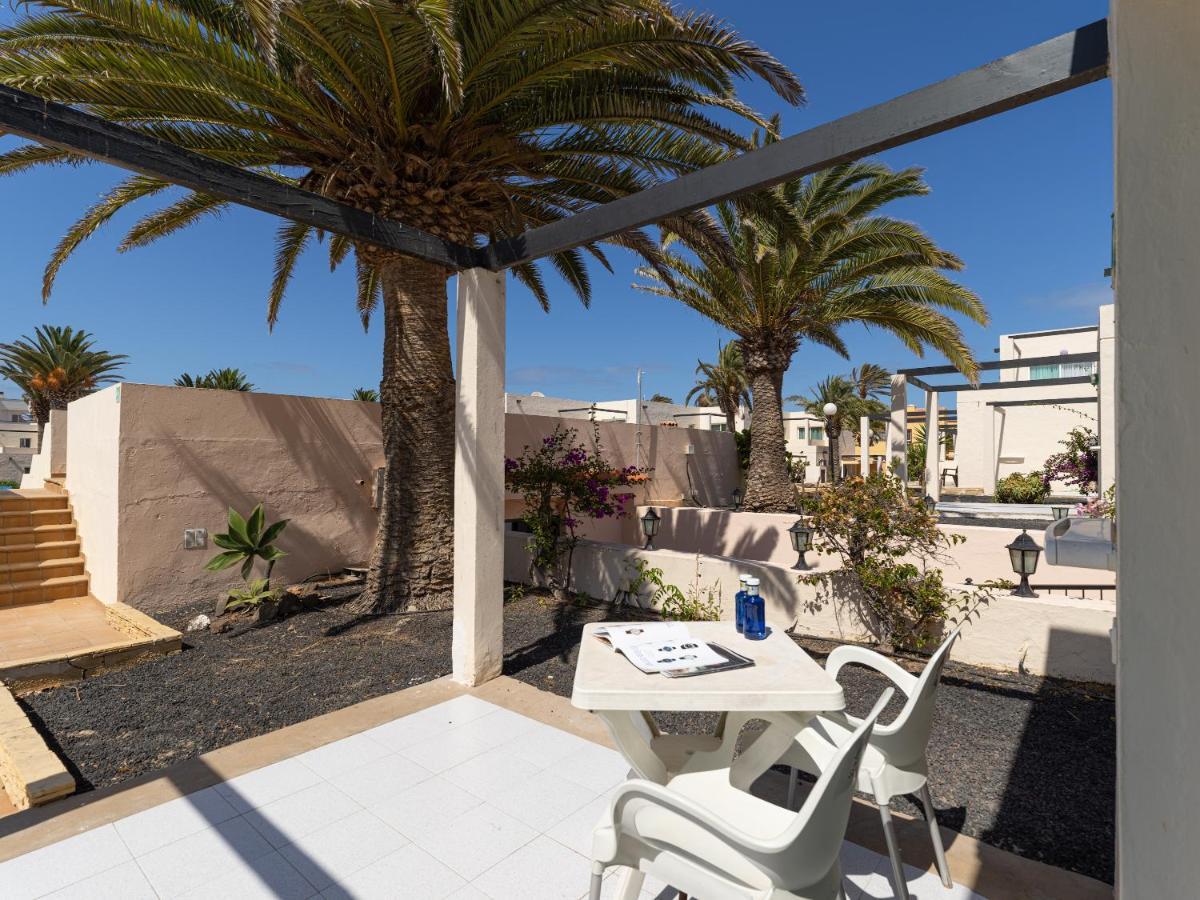 Homeforguest Apartamento 13 Con Terraza Y Piscina En קורלחו מראה חיצוני תמונה